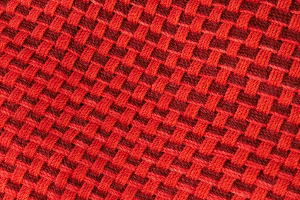 Ullpläd – Gradient Röd | Handvävd 130×180 cm